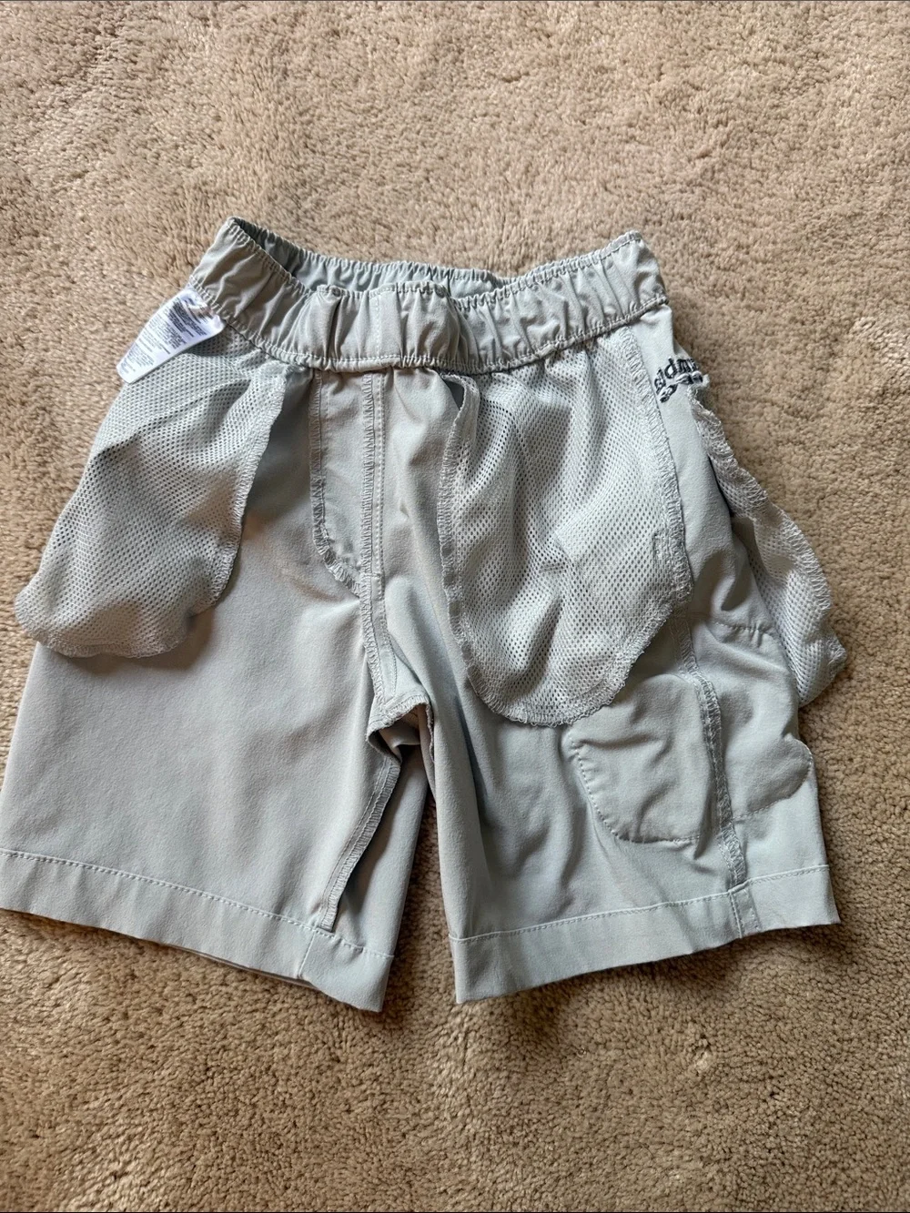 Columbia PFG Light Gray Elastic Waist Shorts
